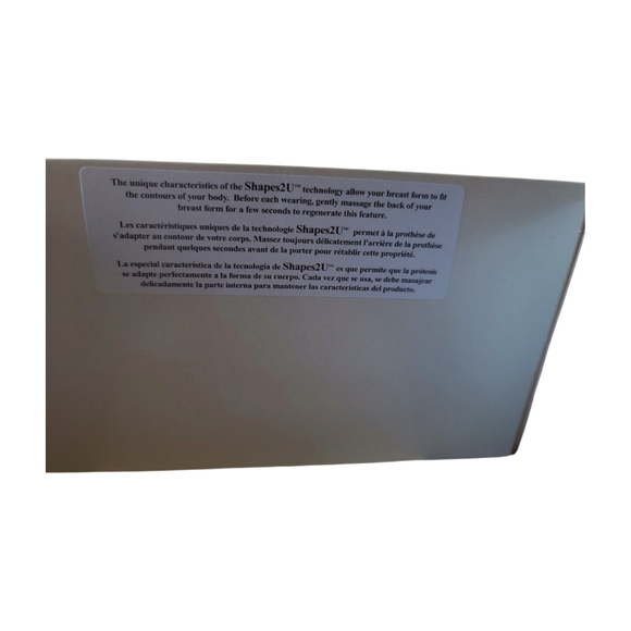 Amoena Prema 720 Breast Form Prosthesis Size 38 B / 6R New in Box - Picture 5 of 7